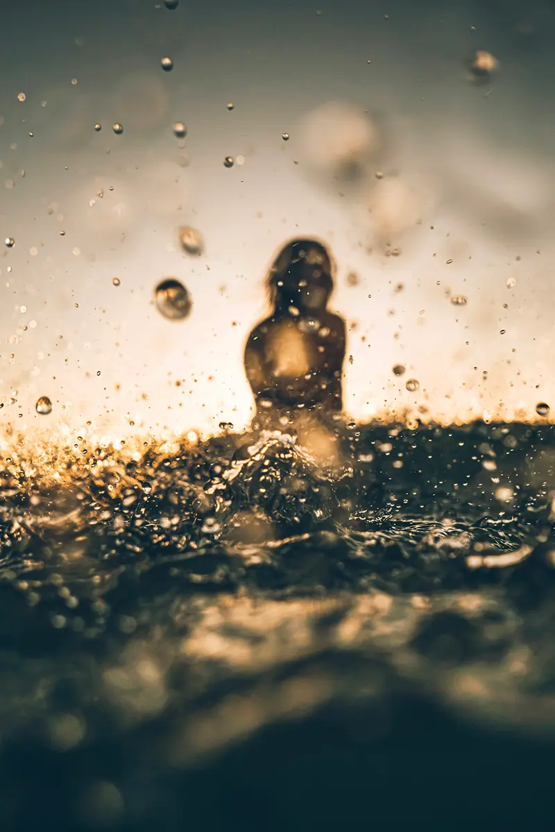 Спокійна атмосфера під час гідромасажу, антистрес і релакс